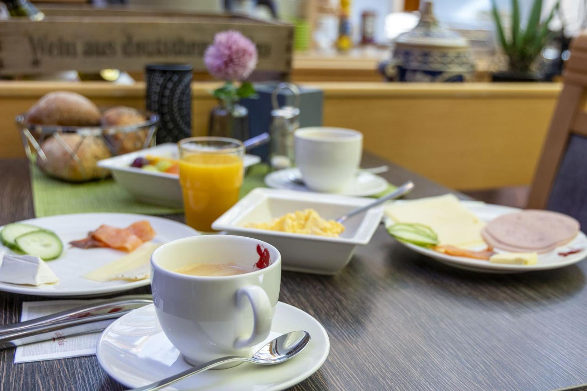 Apartmenthaus Burgenheimat In Rhens Bei Koblenz Kültér fotó