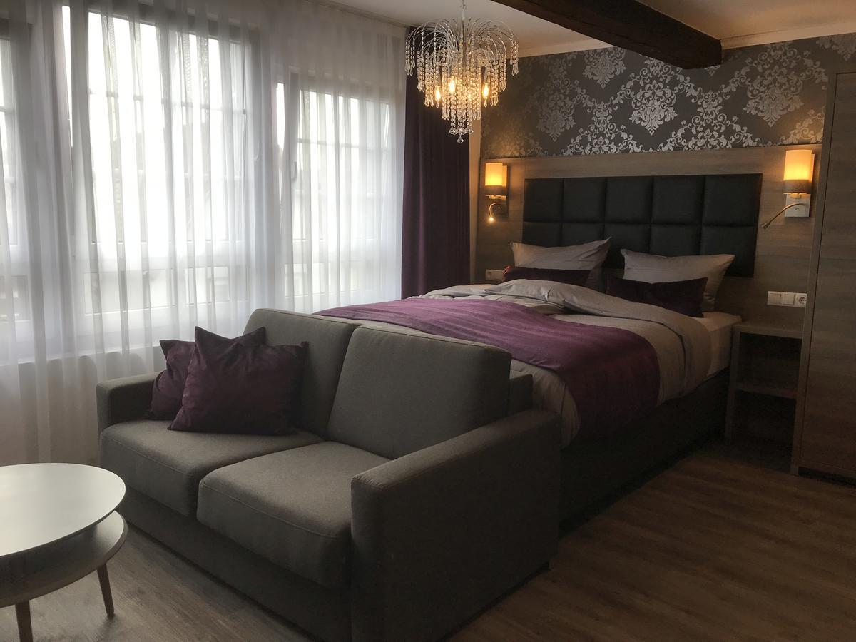 Apartmenthaus Burgenheimat In Rhens Bei Koblenz Kültér fotó